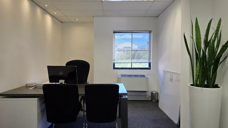 231 m² Office to let in Waterford Place Office Park, Fusion Quarter - Building 3 (photo 12)