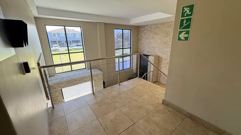 70 m² Office to let in Bellville, Skyscape Terraces (photo 4)