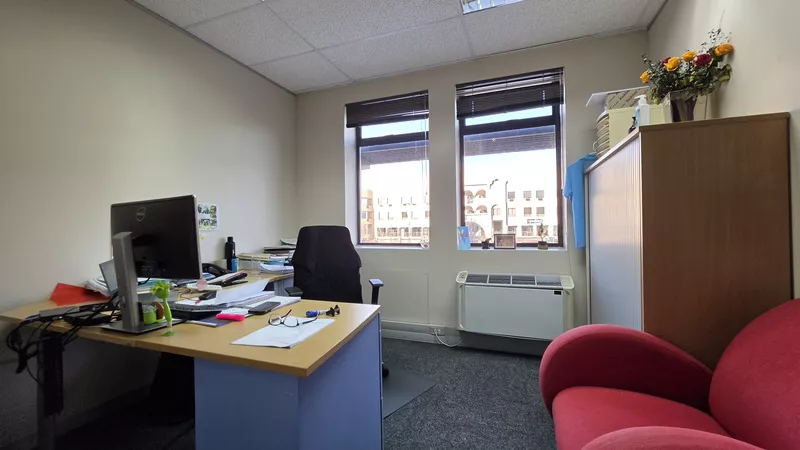 1 067 m² Office to let in Tyger Chambers, Tyger Chambers 2 (photo 40)