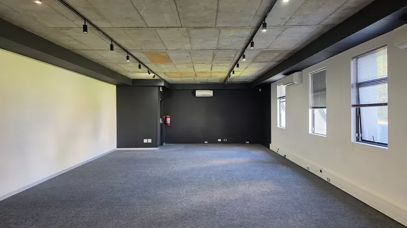 224 m² Office to let in Parow, De Tijger Business Park Building 2 (photo 19)