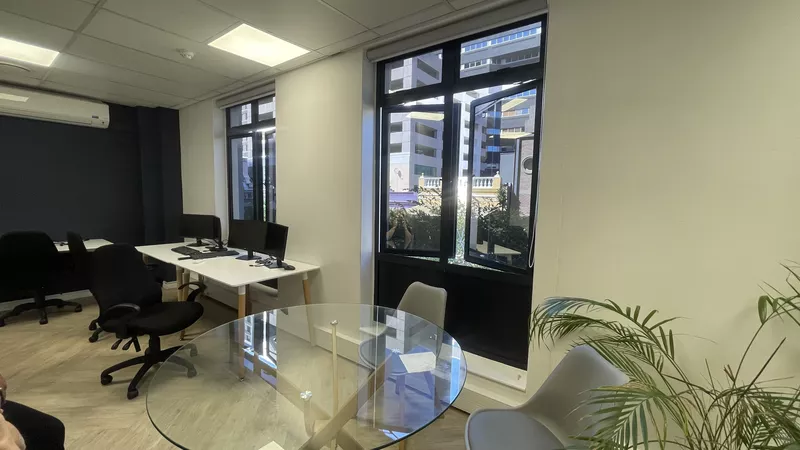 509 m² Office to let in Cape Town City Centre/CBD, 33 Bree Street (photo 18)