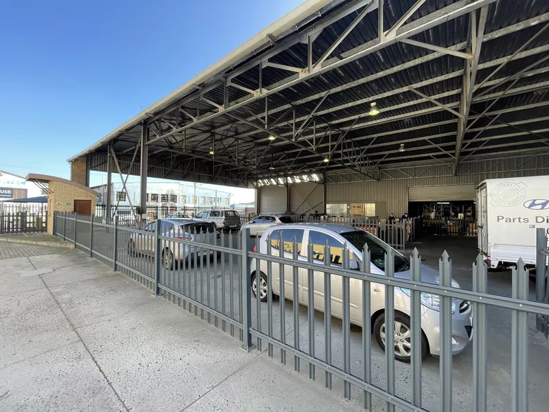 3 399 m² Industrial for sale in Beaconvale, 84 Connaught Road (photo 10)