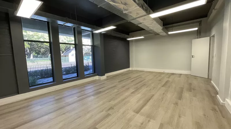 1 003 m² Office to let in Woodstock, 183 Sir Lowry Road (photo 8)