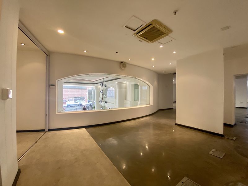 724 m² Office to let in Cape Town City Centre/CBD, The Pinnacle (photo 26)