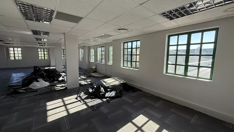 257 m² Office to let in Claremont, Brookside Office Park (photo 9)