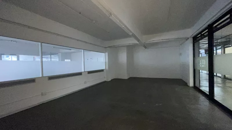 340 m² Office to let in Woodstock, Woodstock Exchange (photo 16)
