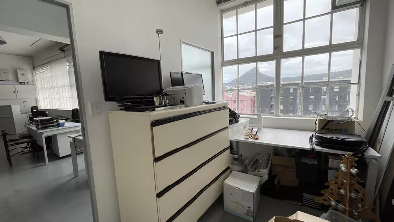 134 m² Office to let in Foreshore, The Palms (photo 17)