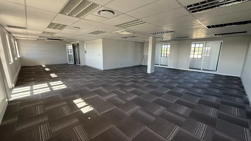 128 m² Office to let in Claremont, Brookside Office Park (photo 11)