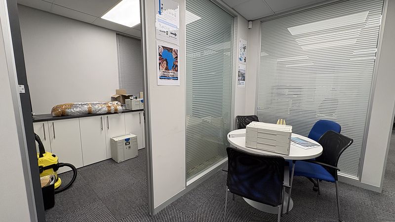 141 m² Office to let in Tyger Waterfront, The Cliffs (photo 11)