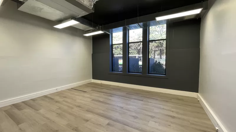 1 003 m² Office to let in Woodstock, 183 Sir Lowry Road (photo 10)