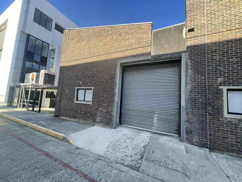773 m² Industrial to let in Southern Suburbs, 64 White Road (photo 10)