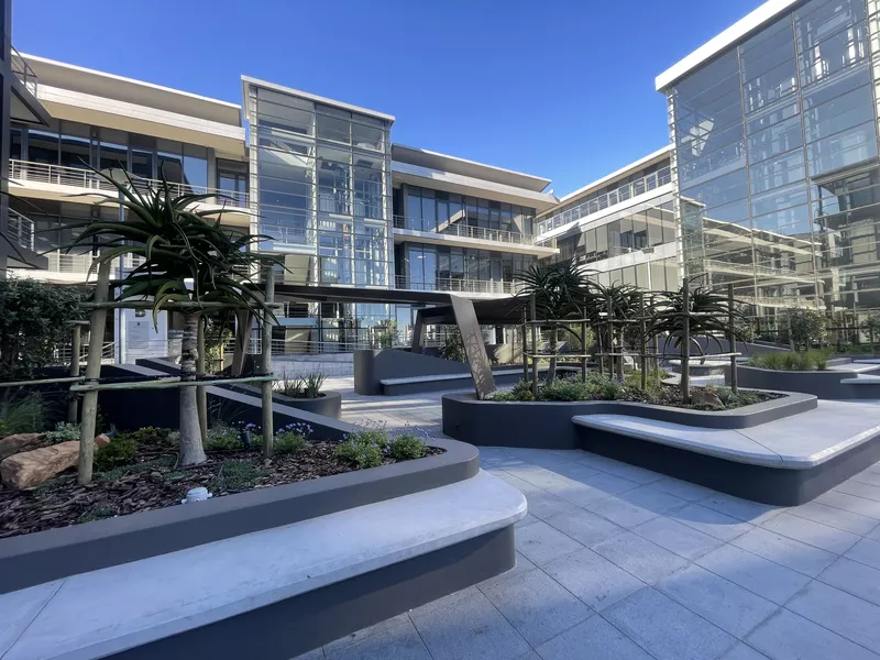397 m² Office to let in Woodstock, THE BOULEVARD OFFICE PARK, Woodstock, Block F 1st Floor (photo 1)