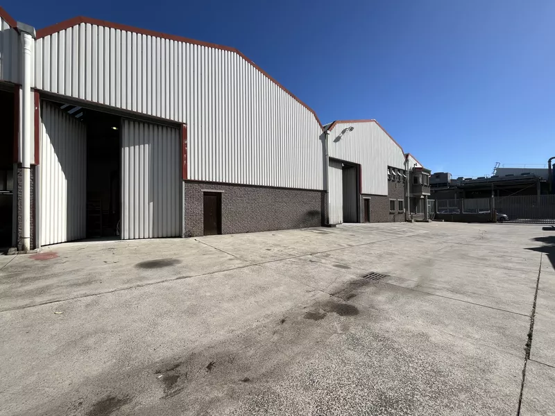990 m² Industrial to let in Parow Industrial, 56 Junction Road (photo 4)