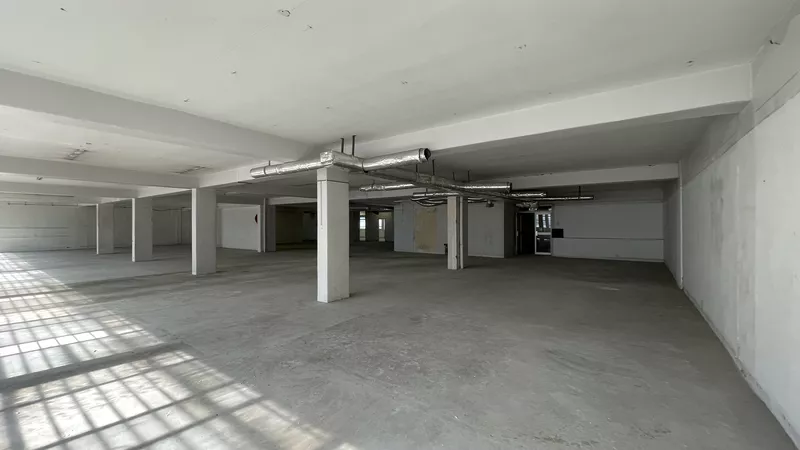 1 800 m² Office to let in Cape Town City Centre/CBD, Cubana House (photo 10)