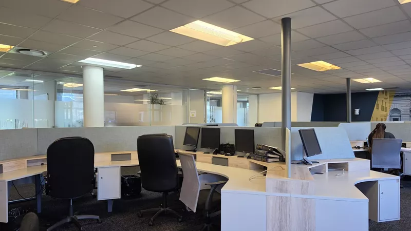 1 292 m² Office to let in Estuaries Office Estate, 2 Oxbow Crescent, The Estuaries (photo 17)