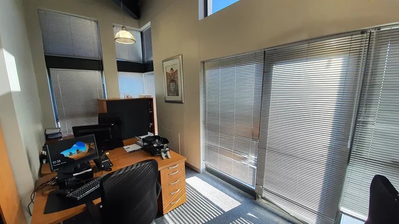235 m² Office to let in Tyger Waterfront, Avanti North Block (photo 19)