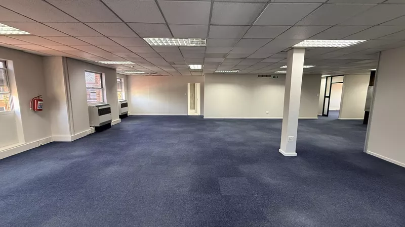 255 m² Office to let in Pinelands, Lonsdale (photo 18)