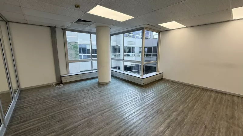 95 m² Office to let in Claremont, Sunclare (photo 11)