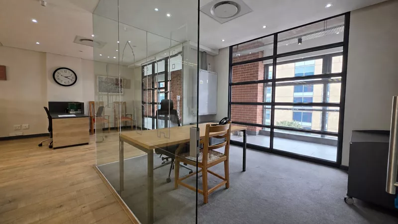 233 m² Office for sale in Century City, Matrix (photo 10)
