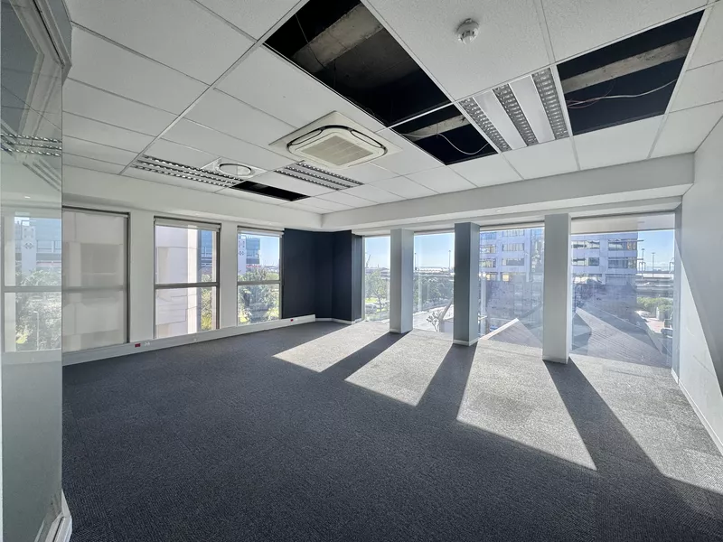385 m² Office to let in Cape Town City Centre/CBD, Thomas Pattullo (photo 16)