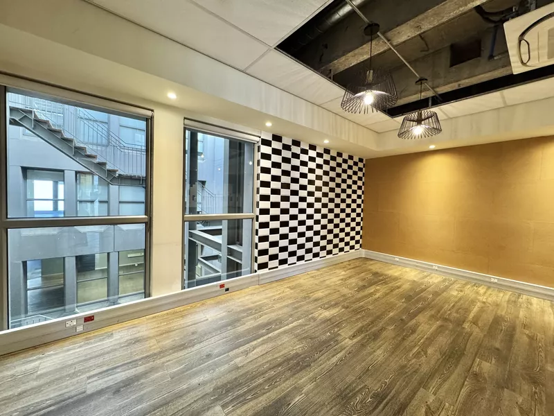 767 m² Office to let in Cape Town City Centre/CBD, Thomas Pattullo (photo 21)