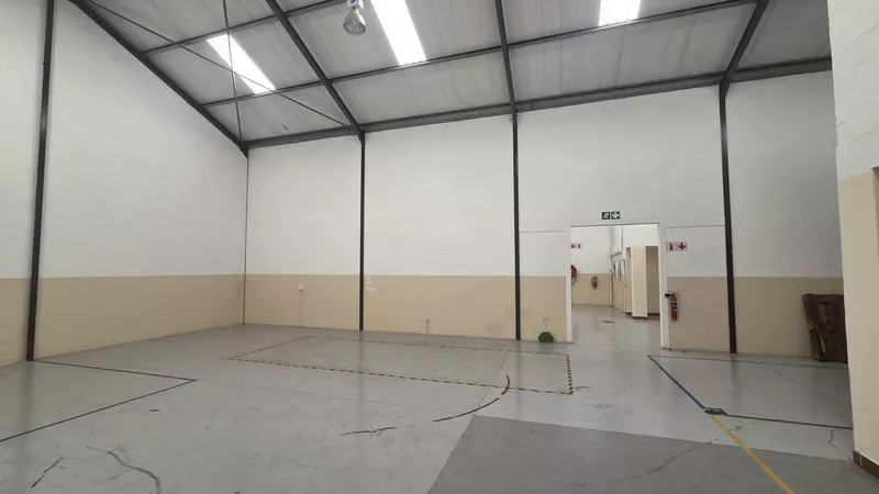 518 m² Industrial to let in Strand, Meerlust Industrial Park (photo 14)
