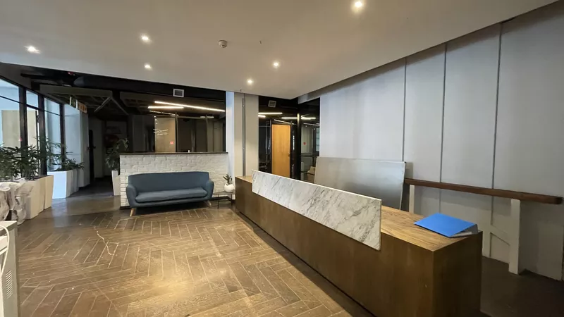 830 m² Office to let in Cape Town City Centre/CBD, Twinnell House (photo 9)