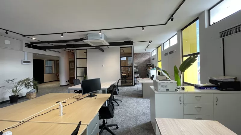 145 m² Office to let in Cape Town City Centre/CBD, Wale Street Chambers (photo 16)