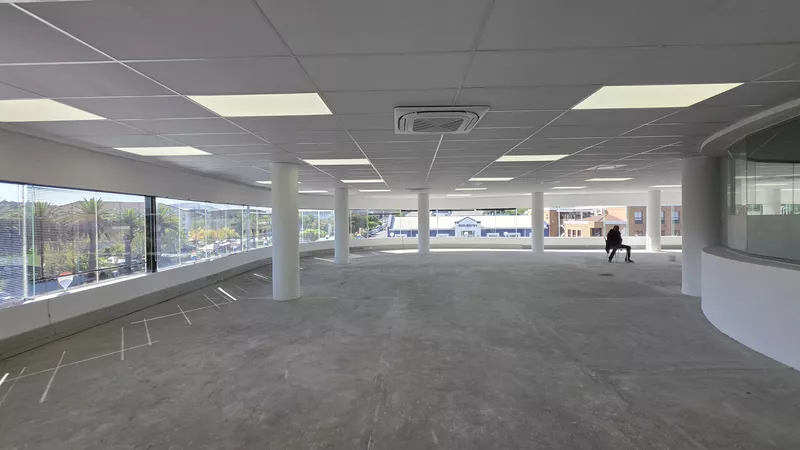 838 m² Office to let in Tyger Valley, Bloemhof (photo 18)