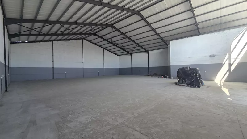 717 m² Industrial to let in Blackheath, Wimbledon Industrial Estate (photo 6)