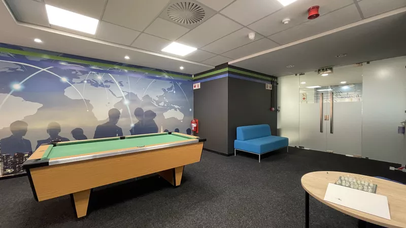 845 m² Property to let in Cape Town City Centre/CBD, CBD (photo 3)