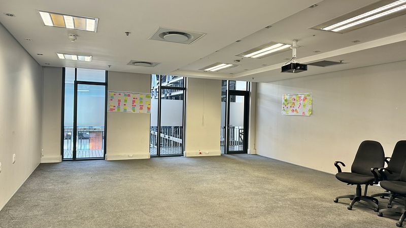 3 073 m² Office to let in Cape Town City Centre/CBD, 11 Adderley Street (photo 10)