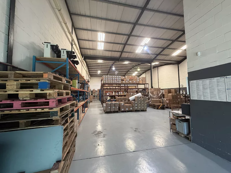 524 m² Industrial to let in Bellville, Symphony Park (photo 8)
