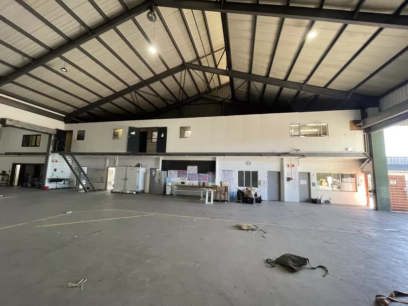 4 664 m² Industrial for sale in Beaconvale, 8 Juliana Rd (photo 16)