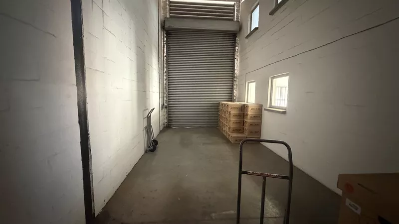 1 099 m² Industrial to let in Stikland Industrial, Santos Park, Stikland (photo 26)