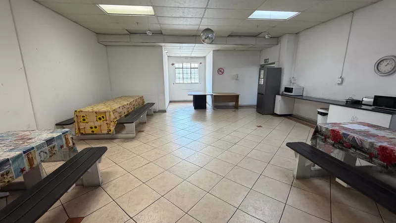 3 365 m² Industrial to let in Sacks Circle Industrial, 2 Sacks Circle (Jablo Park) (photo 42)