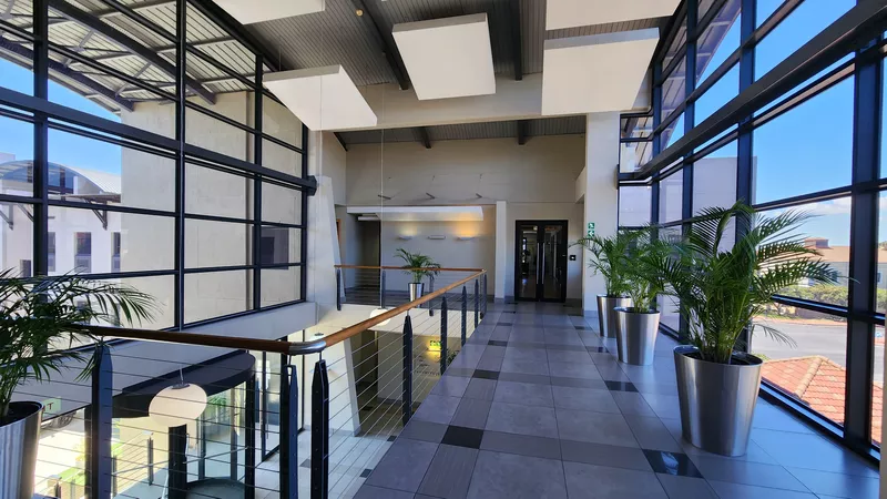 222 m² Office to let in Century Square, Knowledge Park 3 (photo 11)