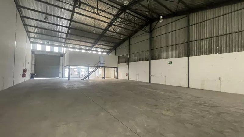 560 m² Industrial to let in Epping 2, Bofors Three Industrial Park (photo 8)