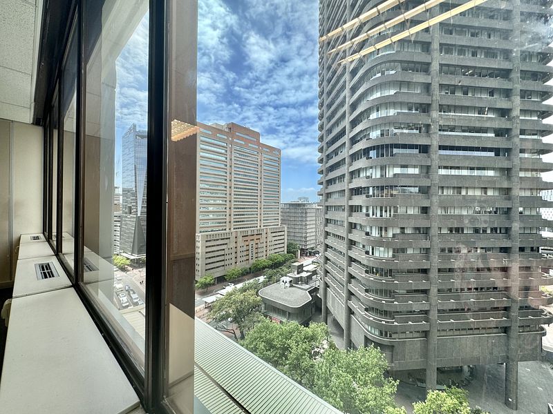 243 m² Office to let in Cape Town City Centre/CBD, 2 Long Street (photo 7)