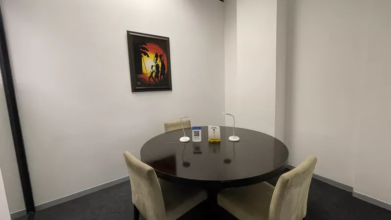 236 m² Office to let in Woodstock, The Boulevard (photo 12)