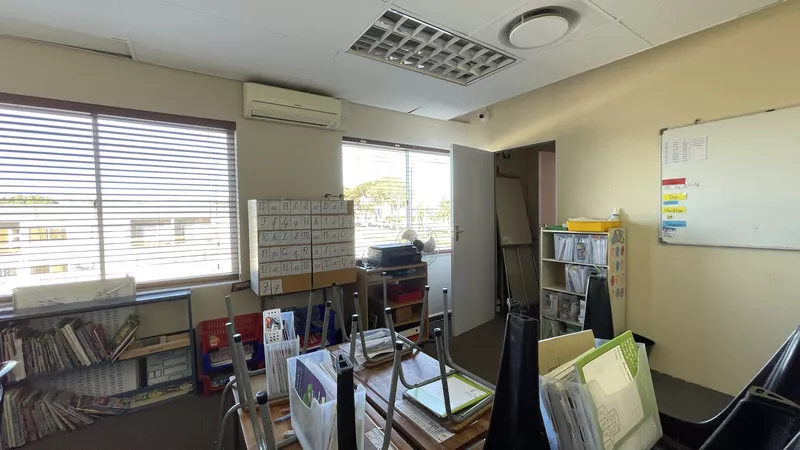 255 m² Office for sale in Table View, 145 on Blaauwberg (photo 20)