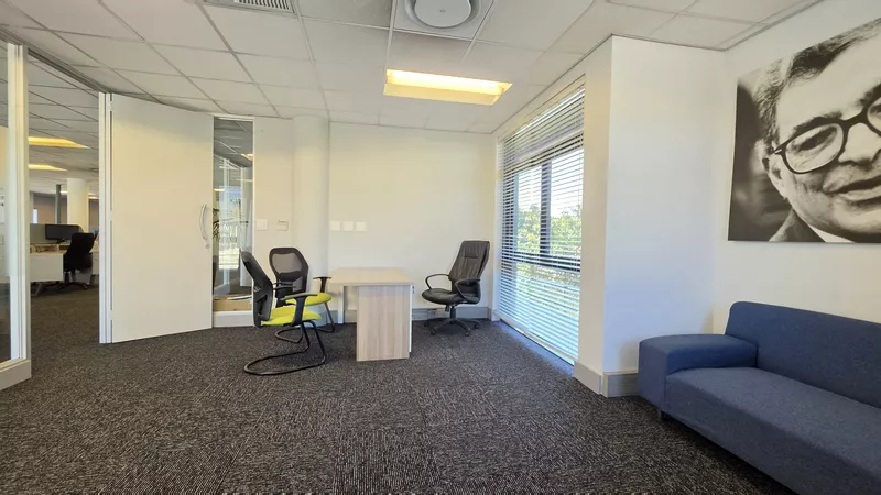 3 816 m² Office to let in Estuaries Office Estate, No 2 Estuaries (photo 73)