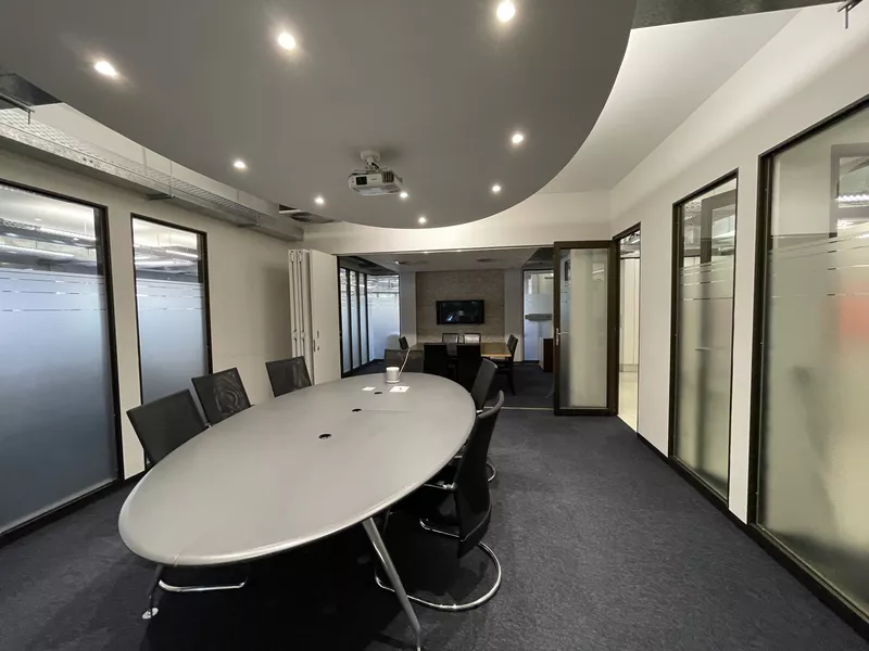 614 m² Office to let in Cape Town City Centre/CBD, 50 Riebeek (photo 27)