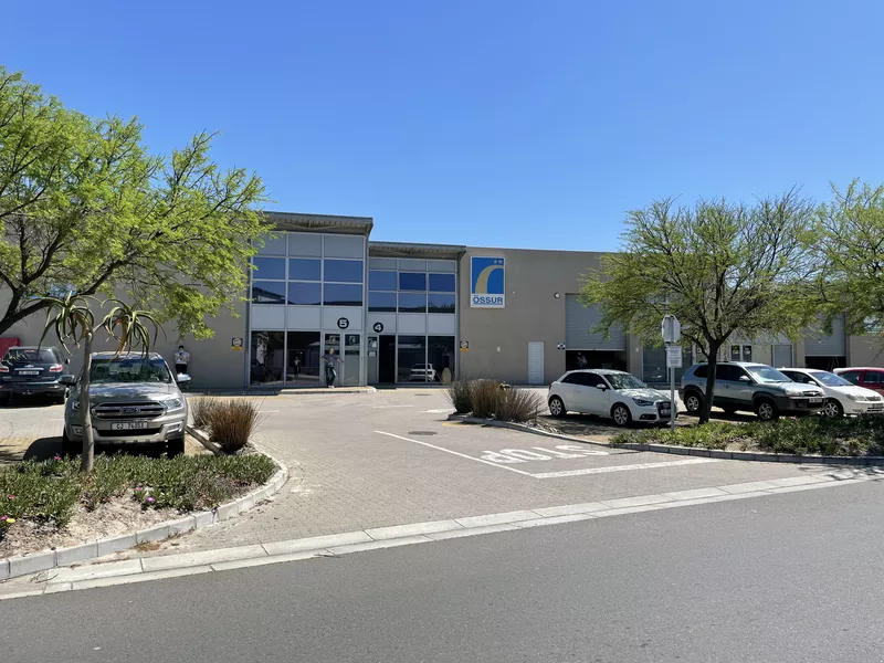 794 m² Industrial to let in Brackenfell, London Circle Units 4&5 (photo 2)