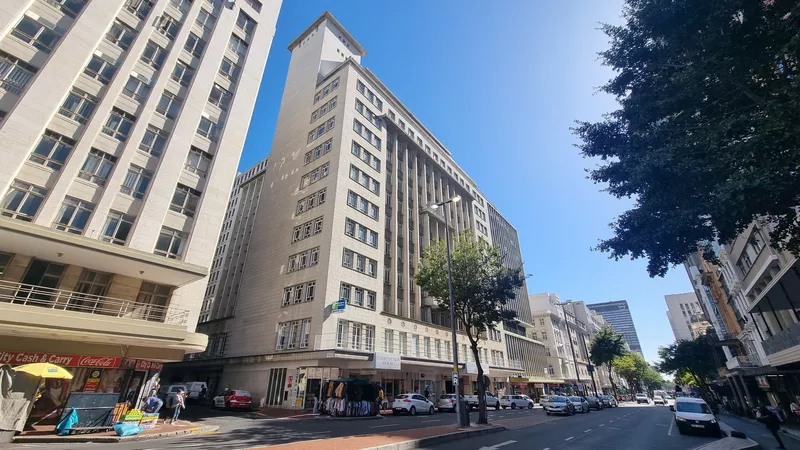 1 179 m² Office to let in Cape Town City Centre/CBD, Constitution House (photo 1)