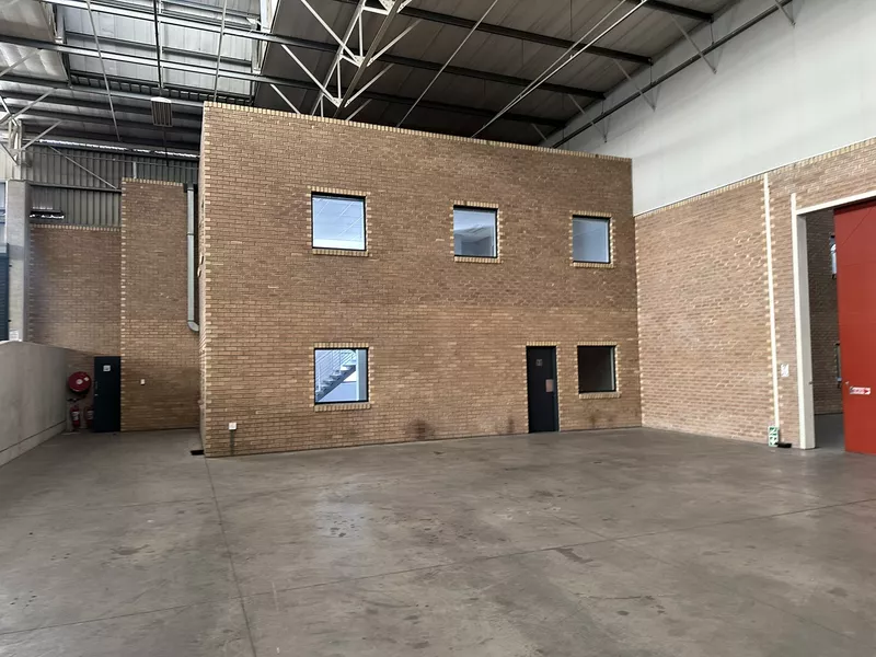 4 989 m² Industrial to let in Germiston, Devon East (photo 22)