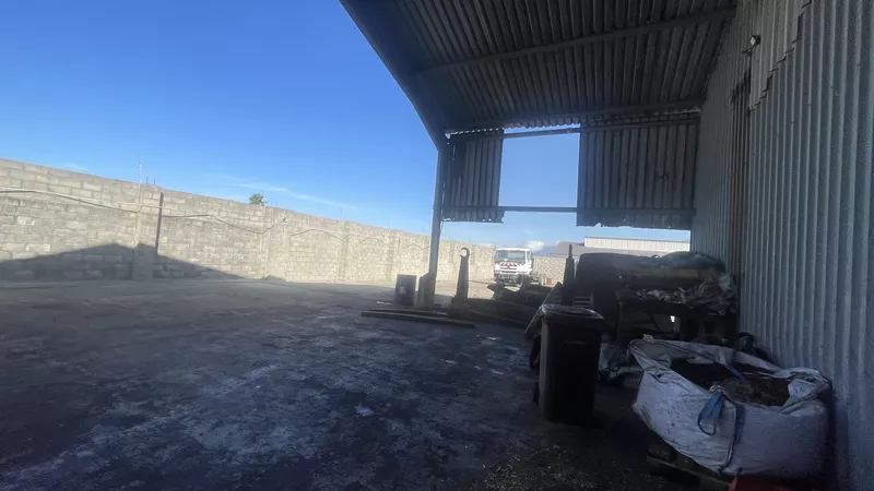 1 250 m² Industrial to let in Athlone, 25 Steenbras Road (photo 11)