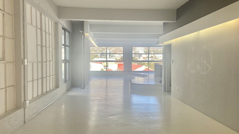 800 m² Office to let in Cape Town, 60 Roeland Street (photo 8)