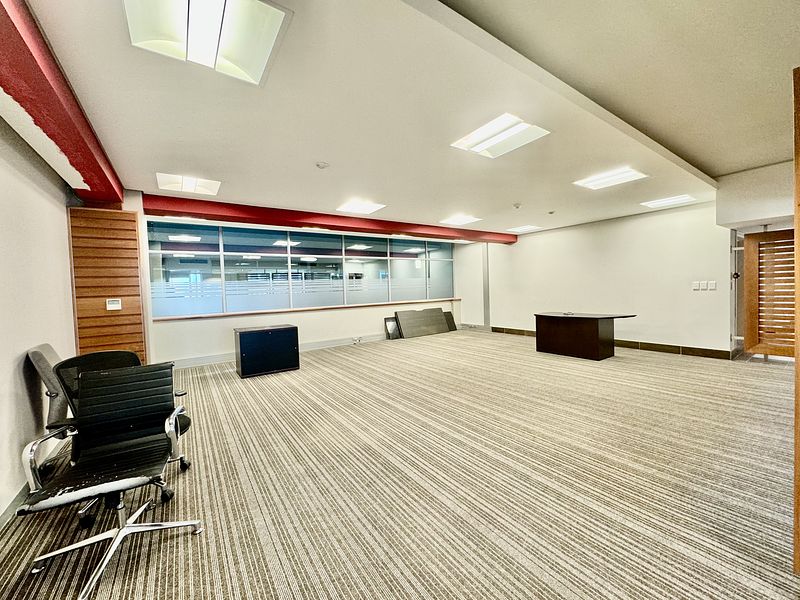 509 m² Office to let in Cape Town City Centre/CBD, 33 Heerengracht Street (photo 16)