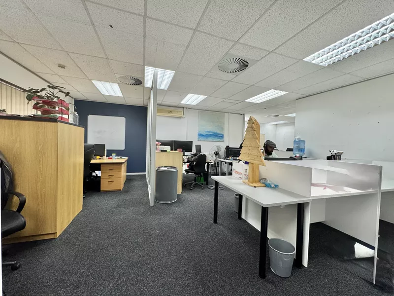 1 468 m² Office to let in Cape Town City Centre/CBD, 9 Long Street (photo 19)